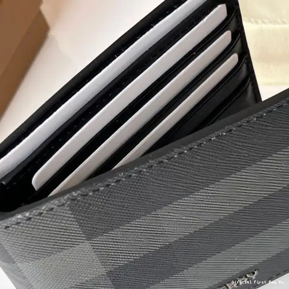 Official First Bag Ru WALLET BURBERRY 0602